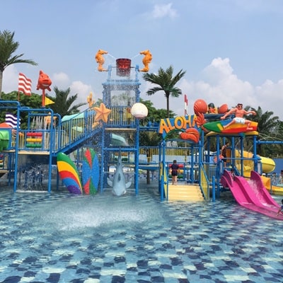 Kolam Renang Waterpark